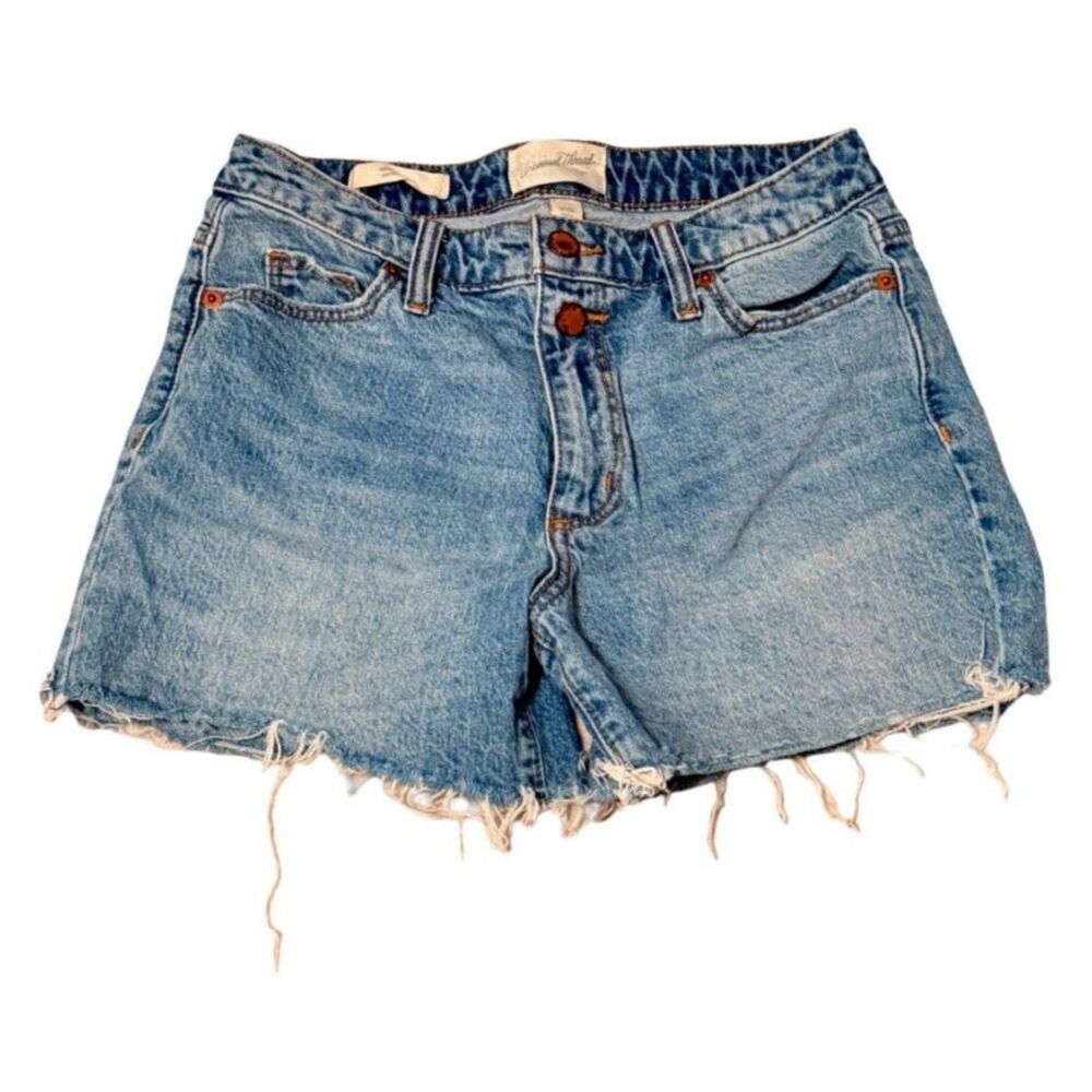 Universal Thread Cutoff Jean Shorts